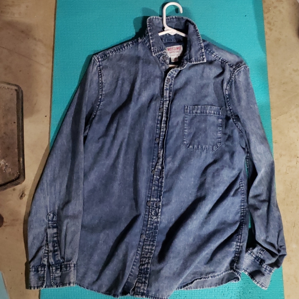 Mens Button up shirt